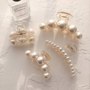 Lyrovo Pearl Hair Clips for Women, 4PCS Large Small Hair Claw Clip Strong Hold,Big Banana Jaw Clip Barrettes Nonslip,Hair Accessories Set Birthday Wedding for Girl Thick Thin Curly Hair Off White, 4Pcs)